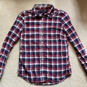 ✨HP✨ Like new! Banana republic plaid soft wash flannel button down